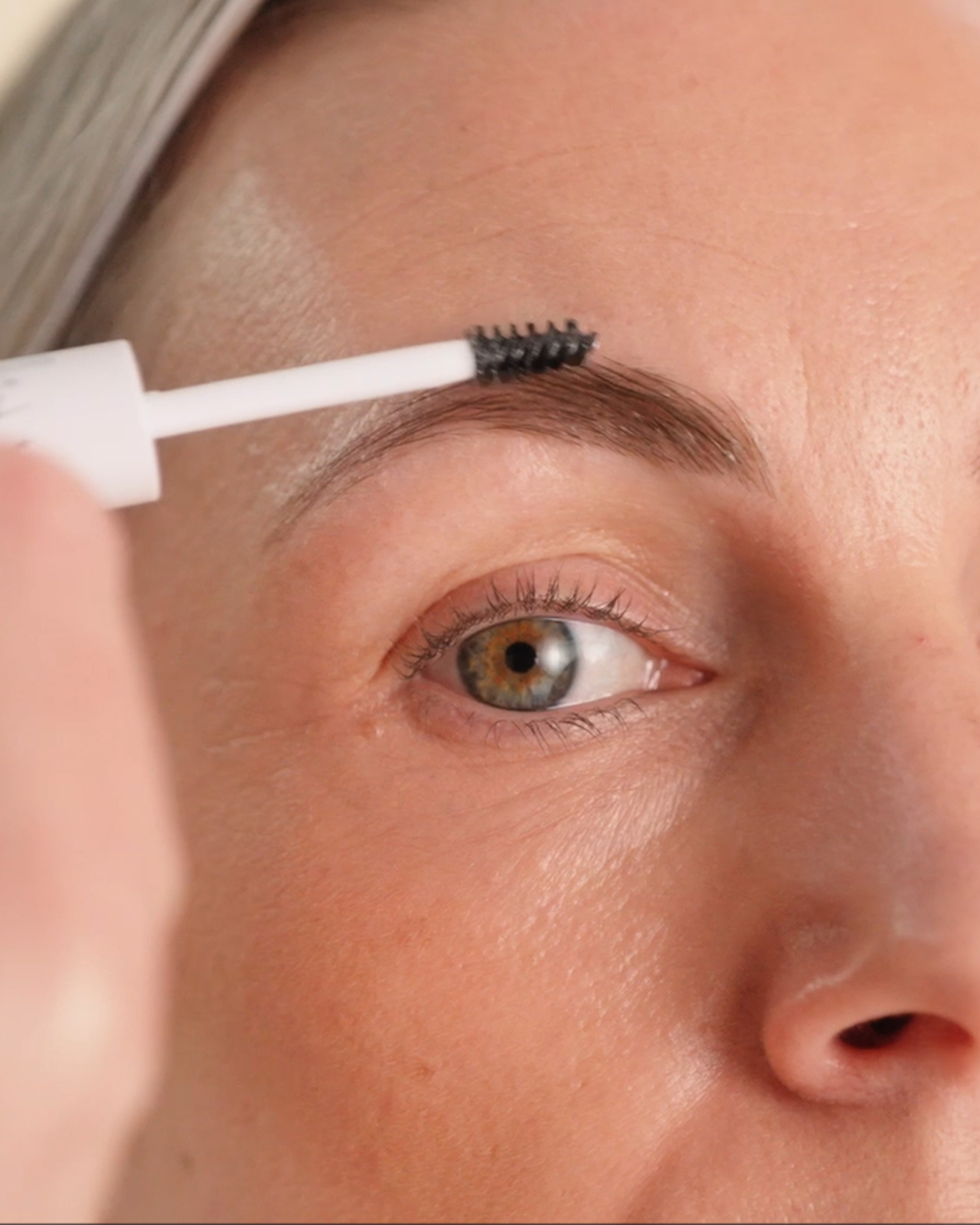 Perfect Eye Eyebrow Styling Gel Duo video thumbnail