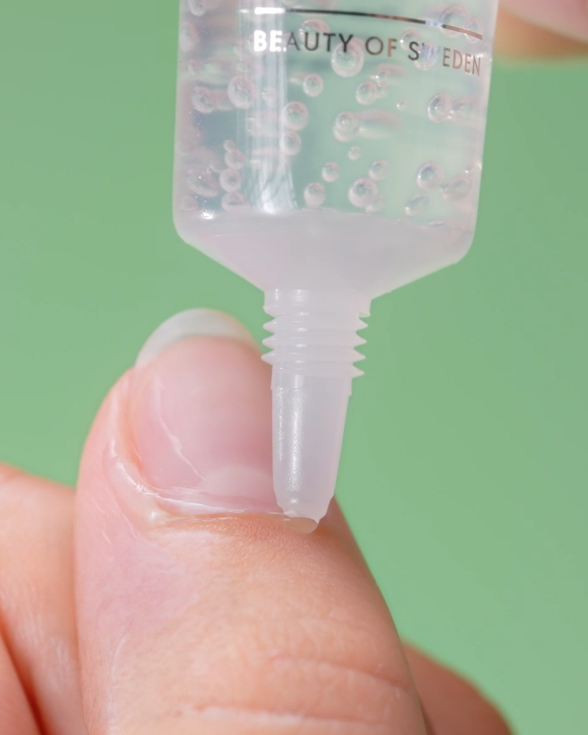 O2 2-Step Action Nail Care Kit video thumbnail